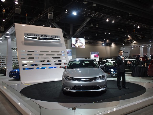 2015 Chrysler 200 sedan