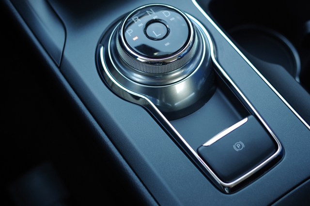 2017 Ford Fusion rotary transmission knob
