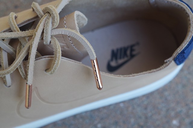 nike blazer studio low vachetta tan shoelaces