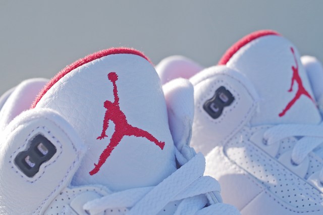 air jordan 3 retro hall of fame tongue