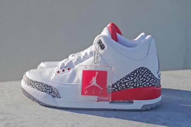 air jordan 3 retro hall of fame side