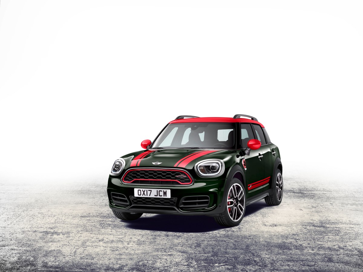 2018 mini john cooper works countryman front three quarter