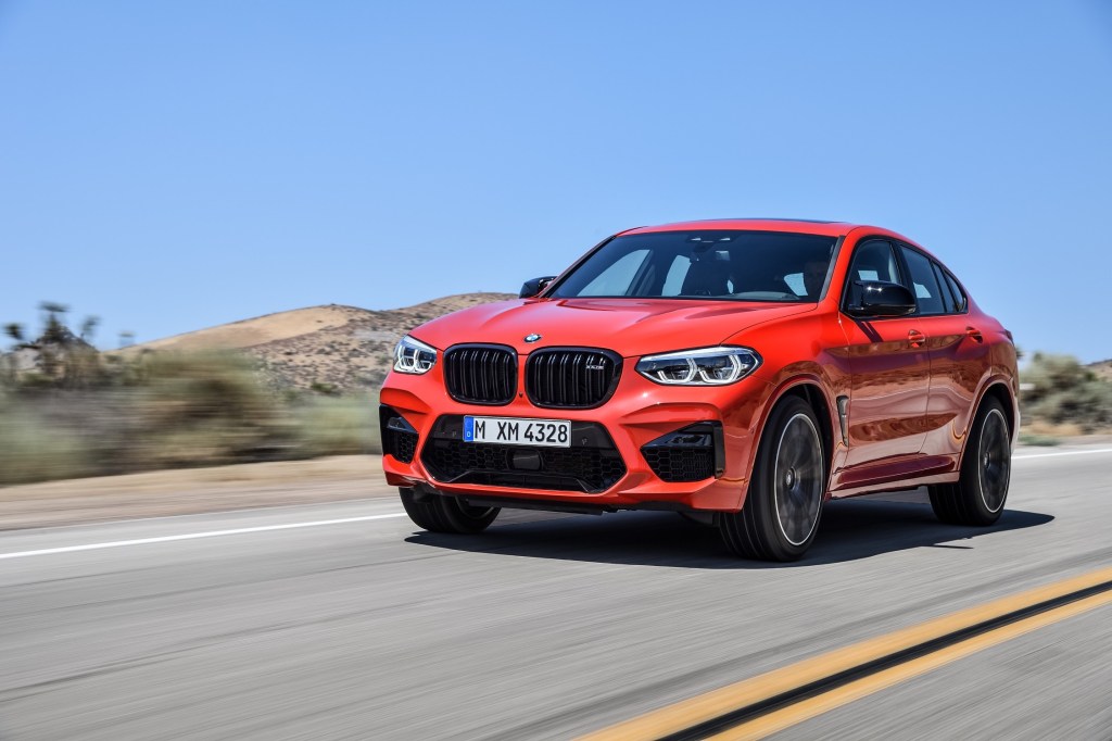 2021 bmw x4 m competition front quarter