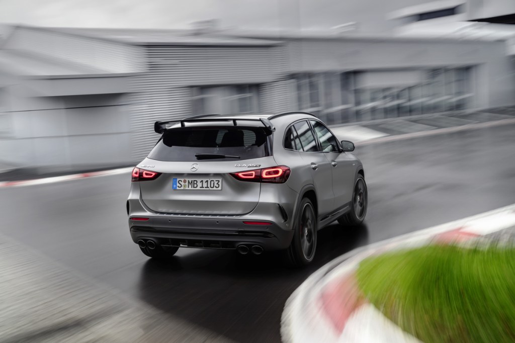 2021 mercedes-amg gla 45 4matic+ rear quarter