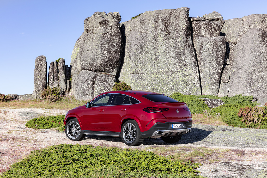 2022 Mercedes-Benz GLE 450 4MATIC Coupe rear quarter