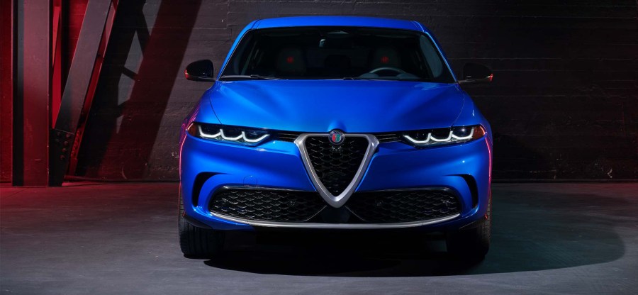 2024 alfa romeo tonale front