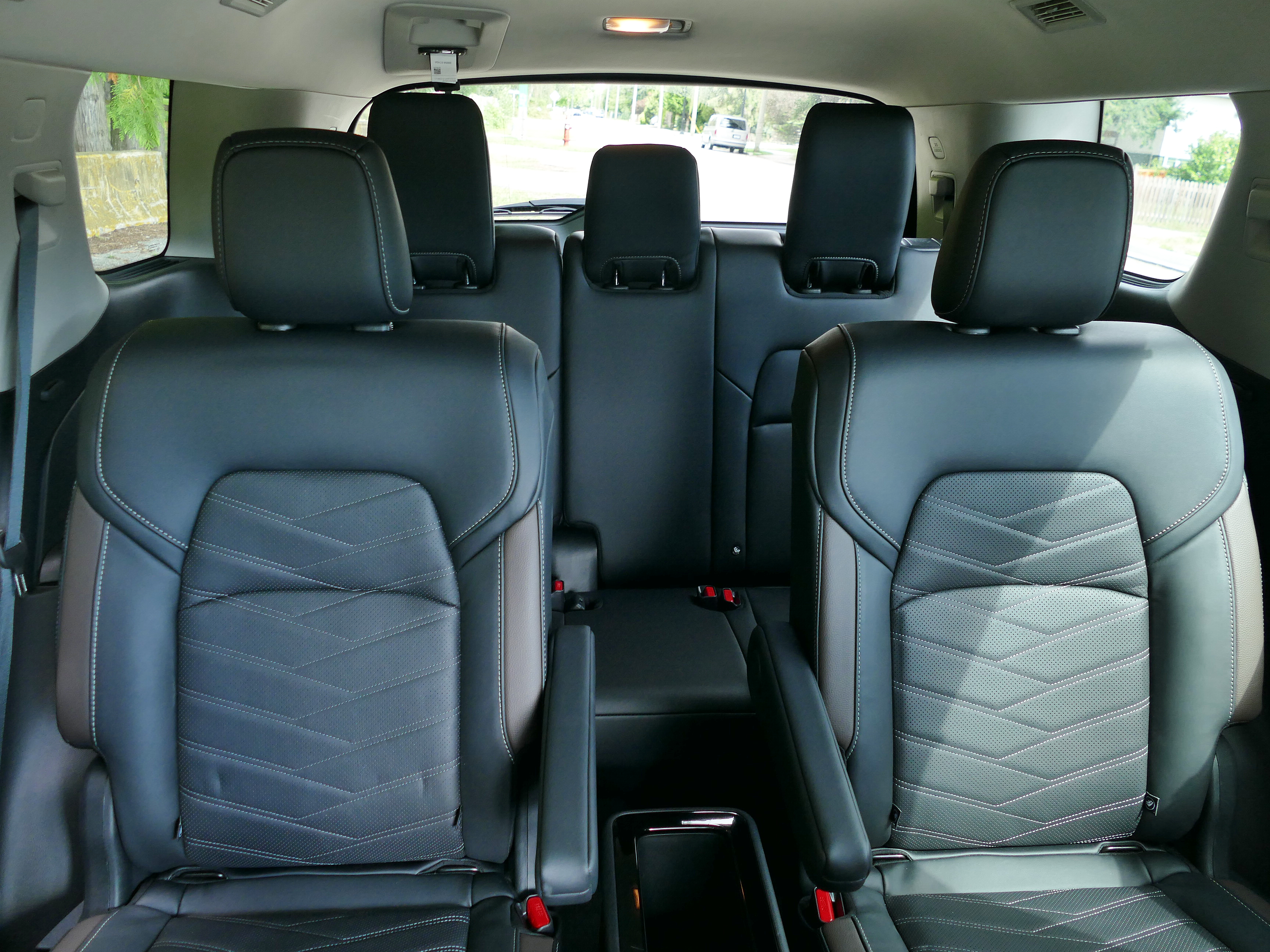 2025 Nissan Pathfinder Platinum front rear seats