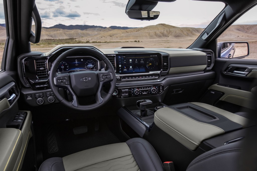 2025 Chevrolet Silverado 1500 interior