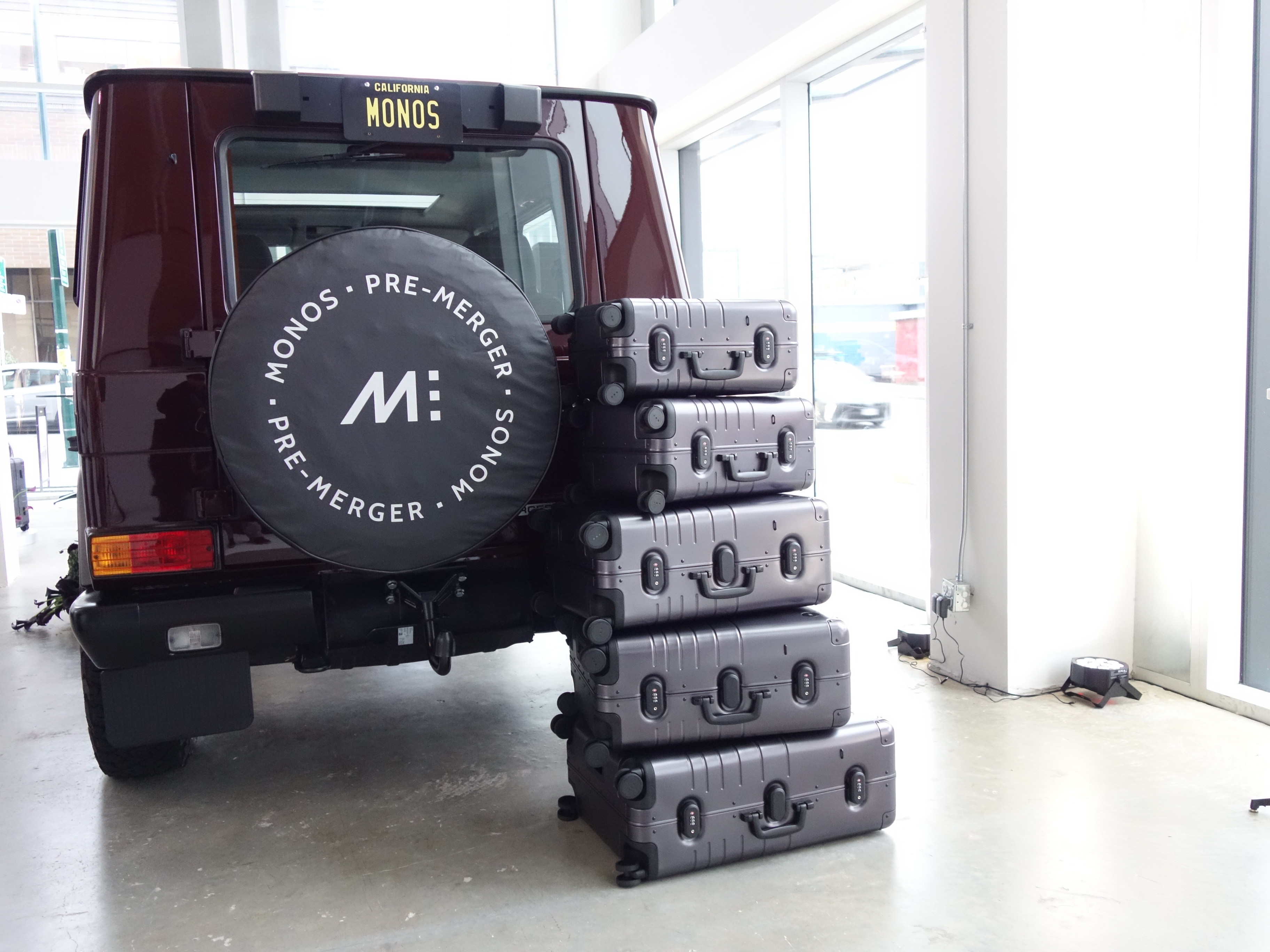 Monos Aluminum Collection x Mercedes-Benz_G-Wagon